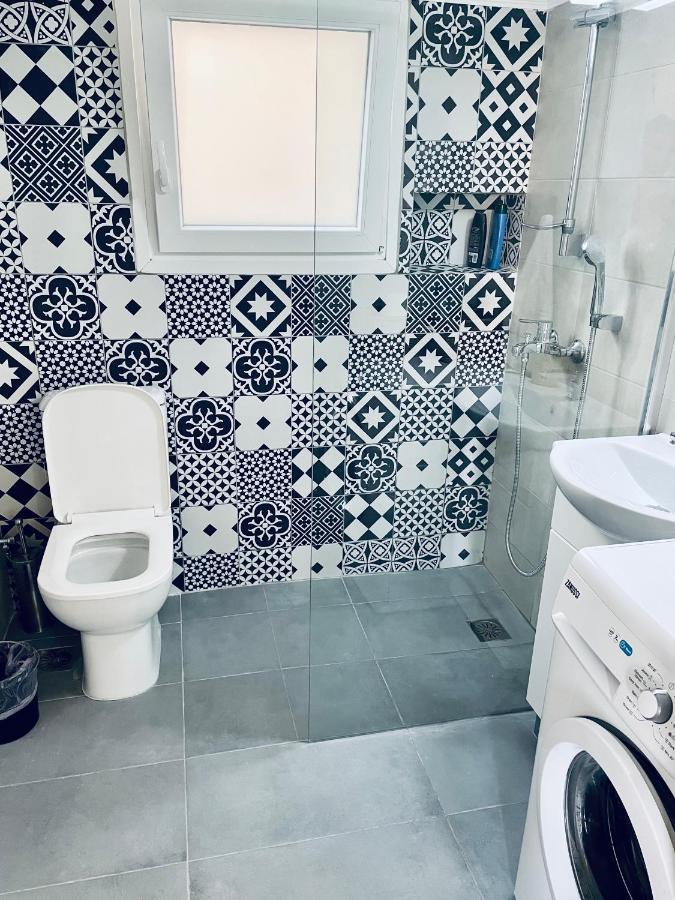 70M2 Apartment 4 Mins From Athens Central Station! ภายนอก รูปภาพ