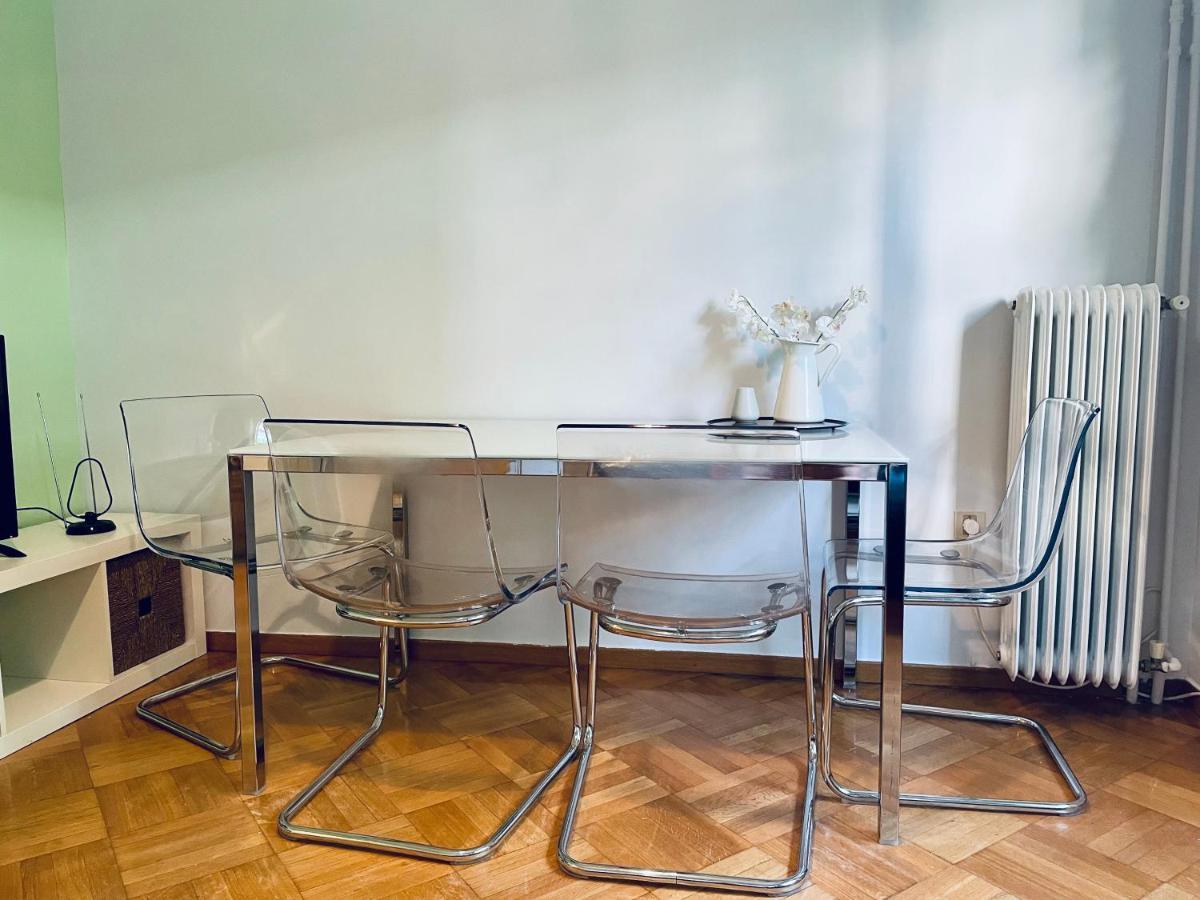70M2 Apartment 4 Mins From Athens Central Station! ภายนอก รูปภาพ